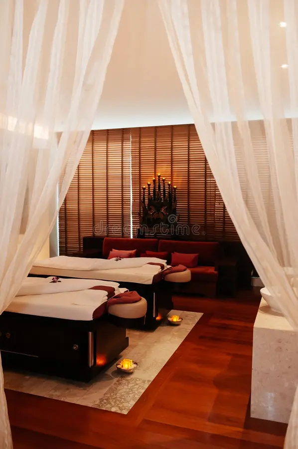 Alora Russian Thai Spa massage room